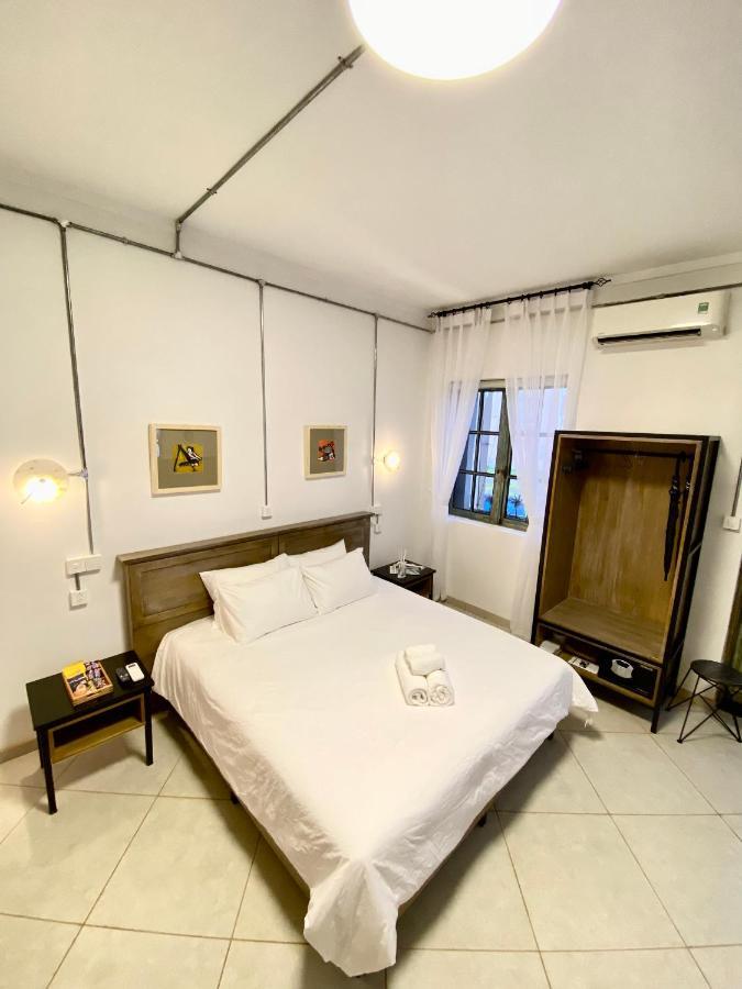 Apartament Le Bijou Chic In The Heart Of Saigon Charm With View Ho Chi Minh Zewnętrze zdjęcie