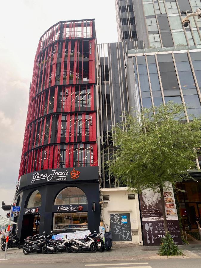 Apartament Le Bijou Chic In The Heart Of Saigon Charm With View Ho Chi Minh Zewnętrze zdjęcie
